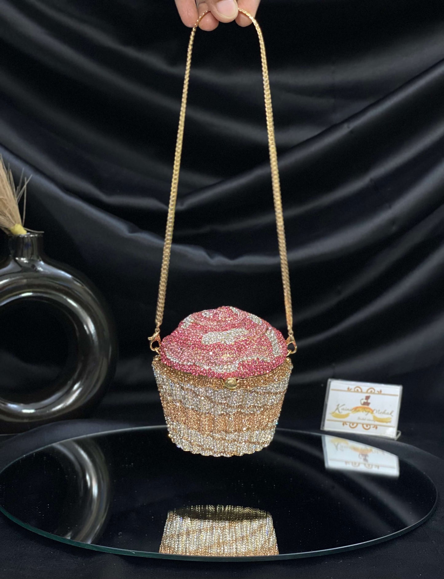 Muffin Crystal Clutch