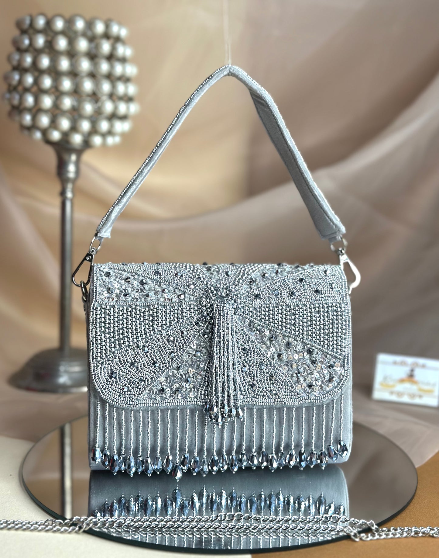 Noor Flap Bag