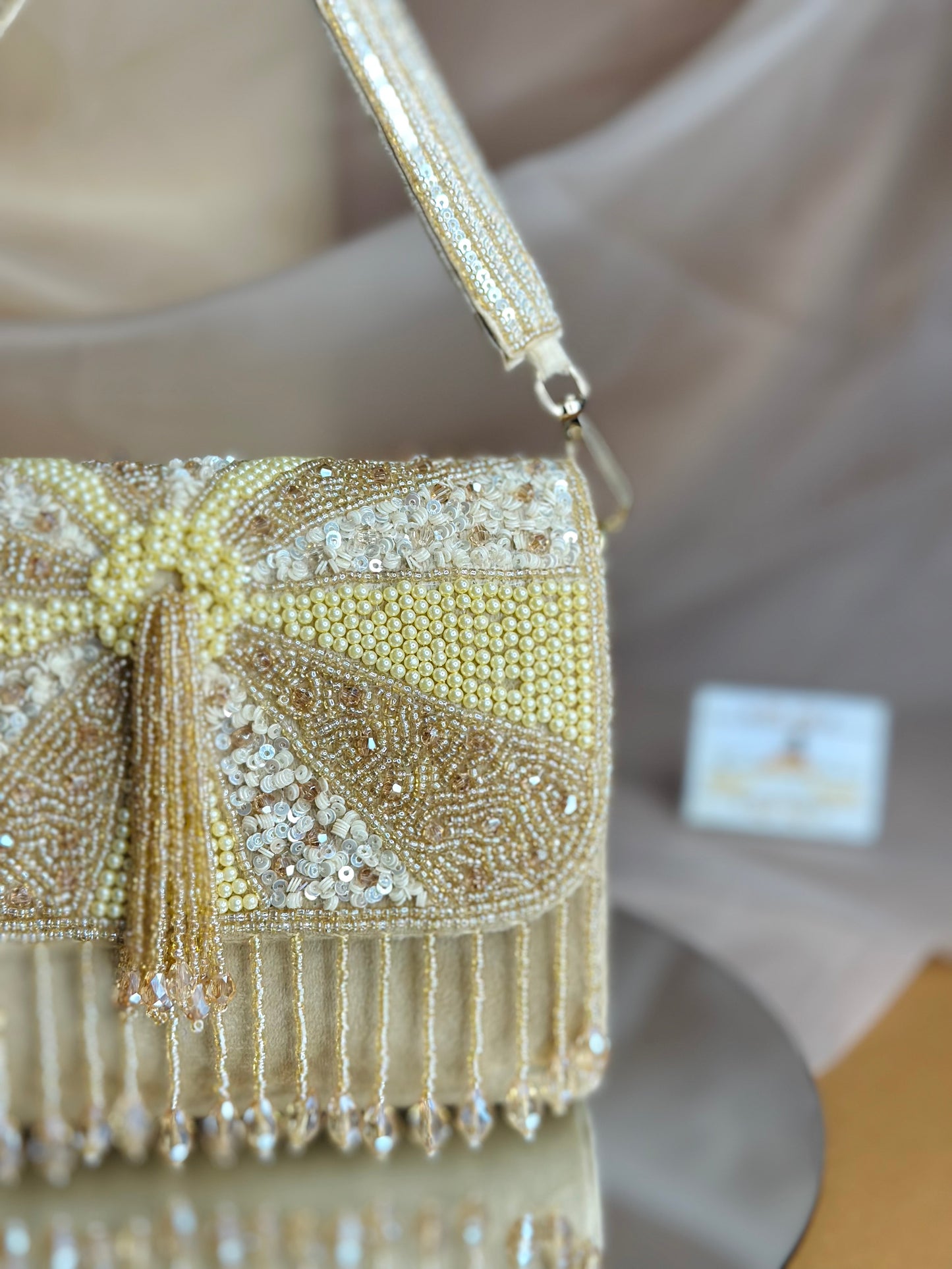 Noor Flap Bag