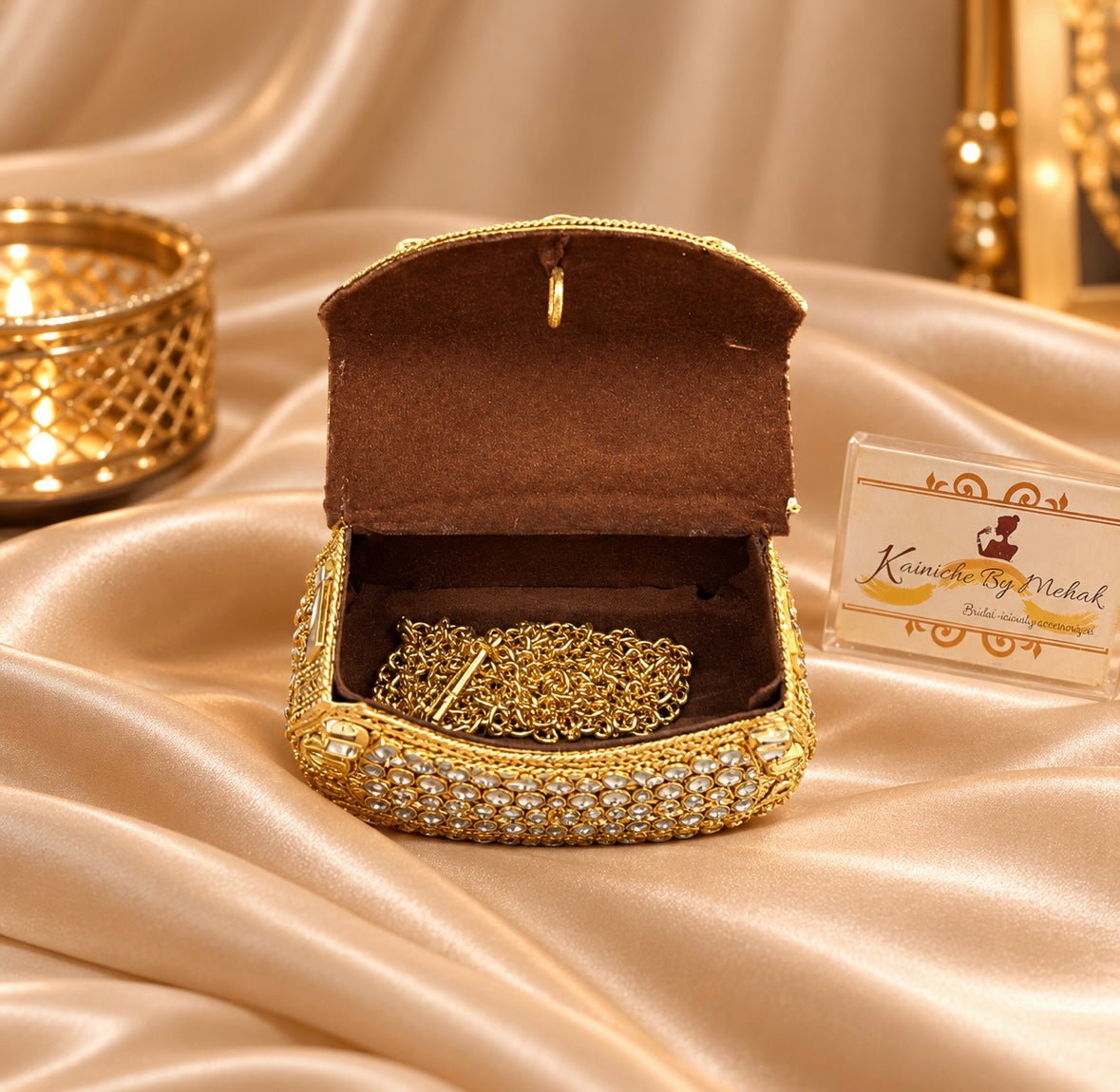 Maahi Kundan Clutch