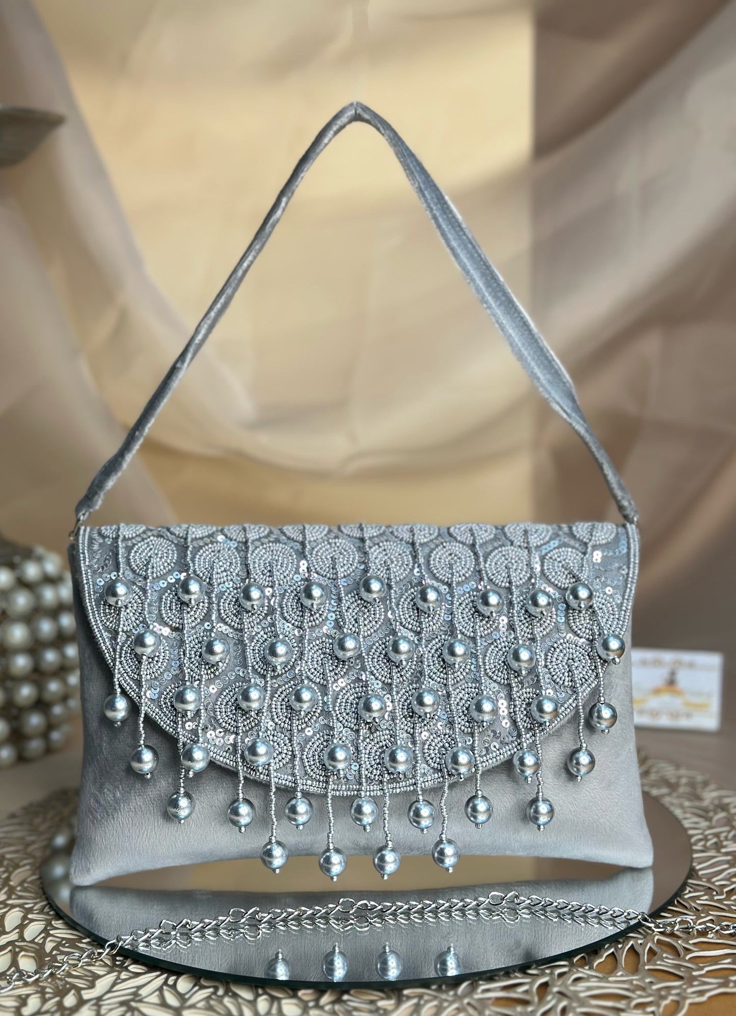 Glory Sling Bag