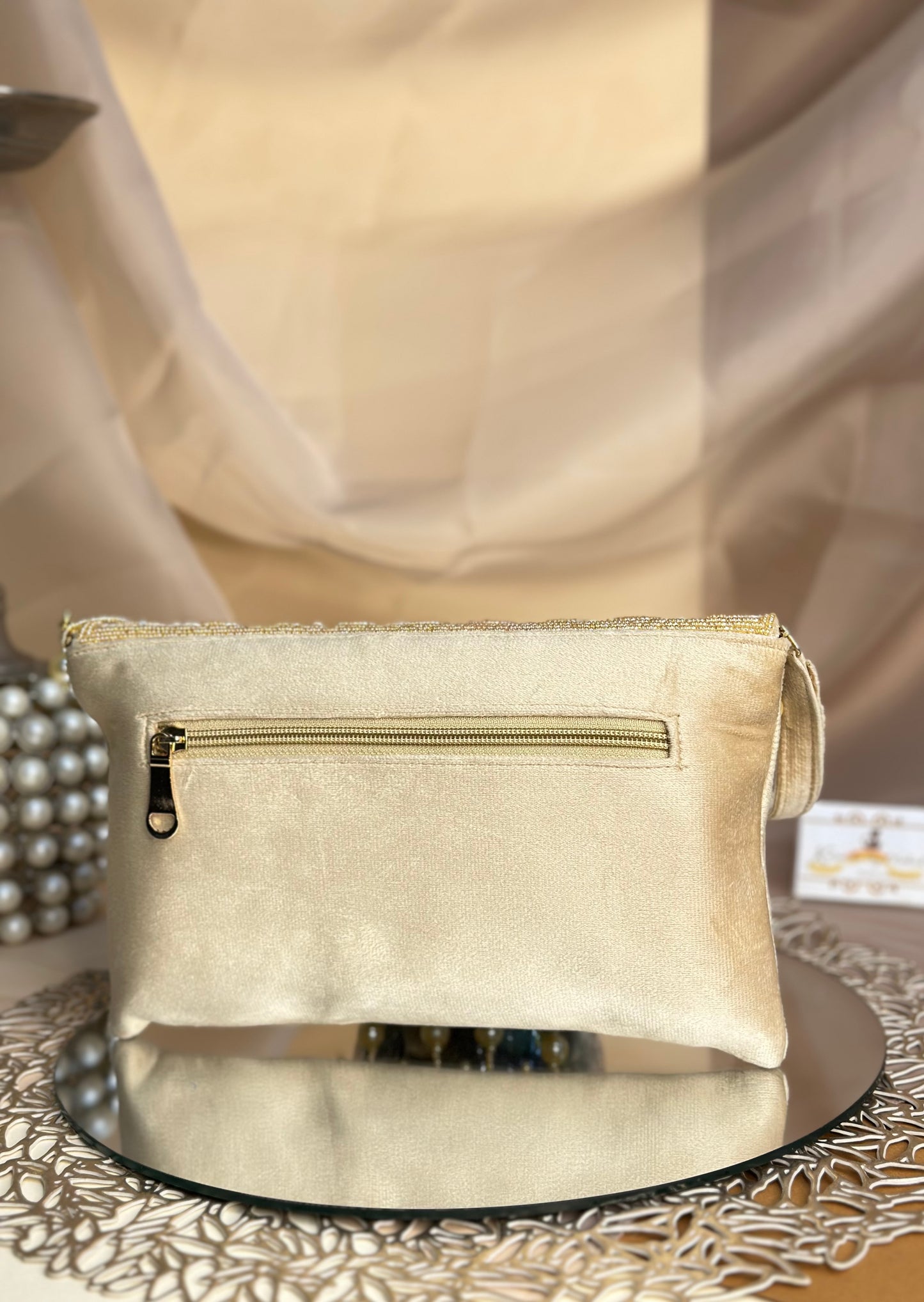 Glory Sling Bag