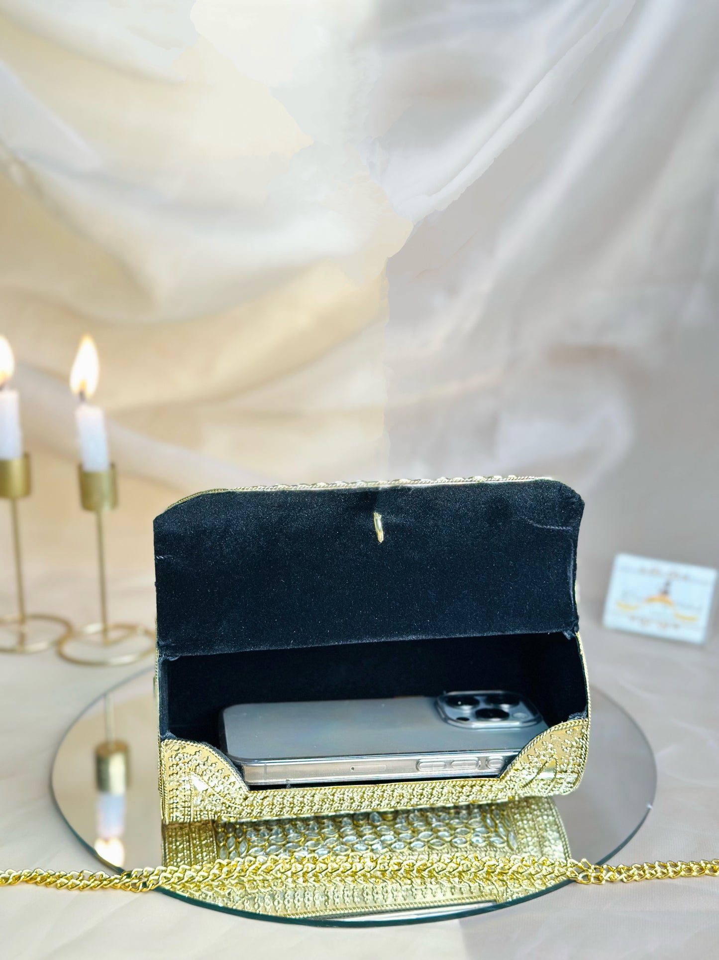 Taahira Kundan Bag