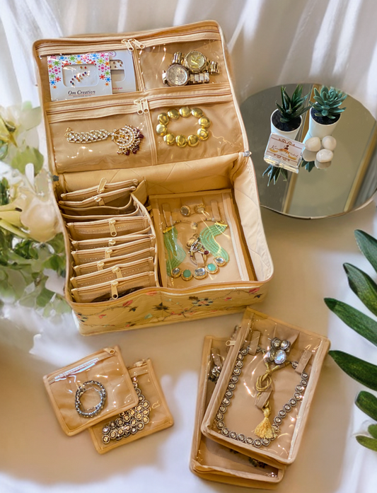 Sophia Jewellery Organizer