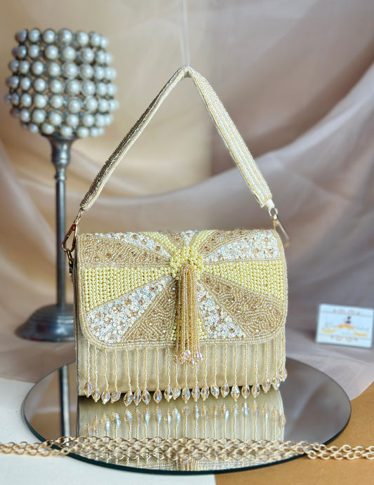 Noor Flap Bag