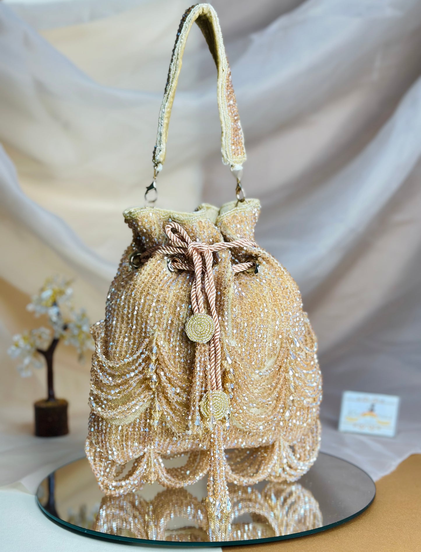 Premium Arinya Potli