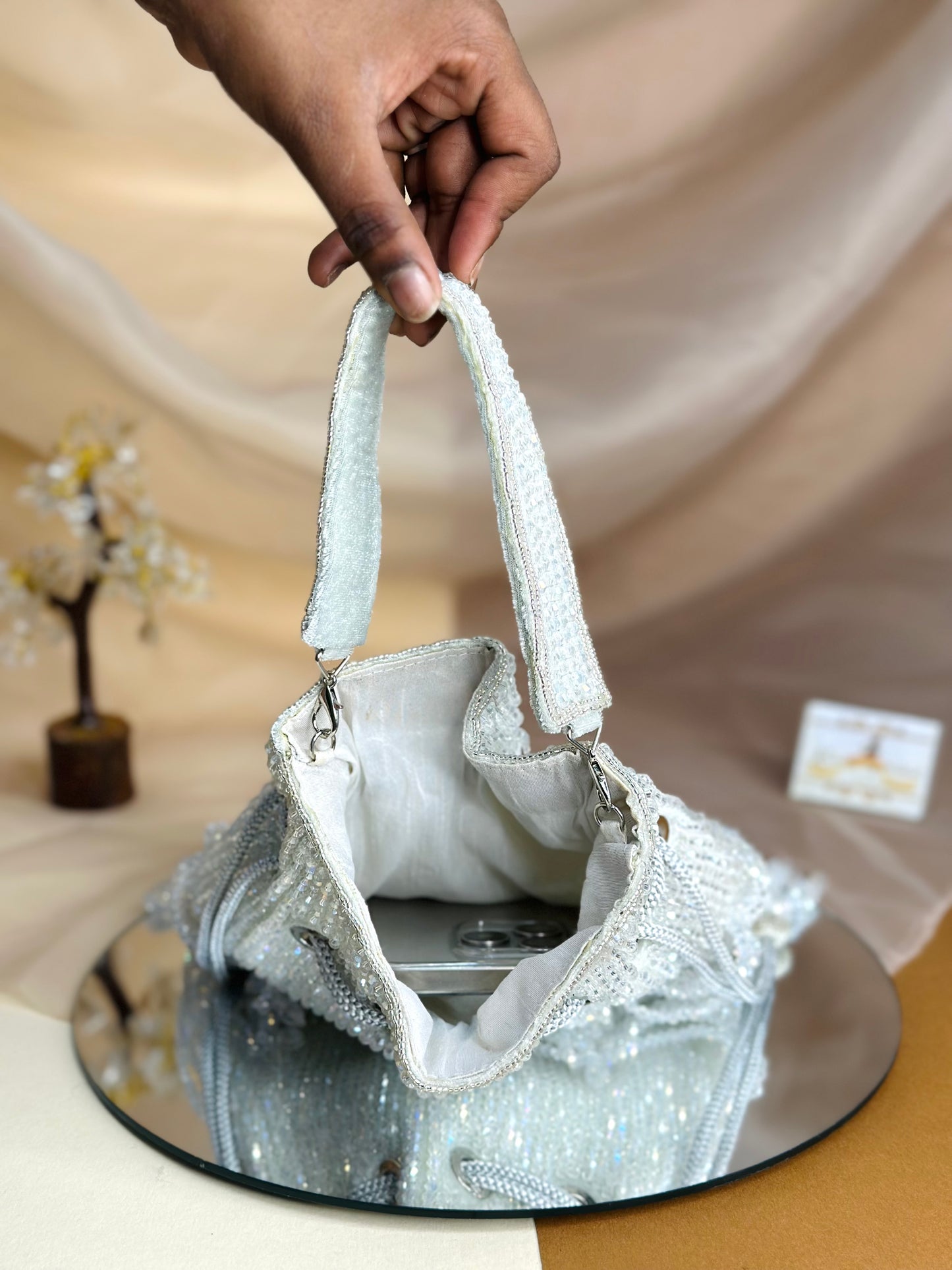 Premium Arinya Potli