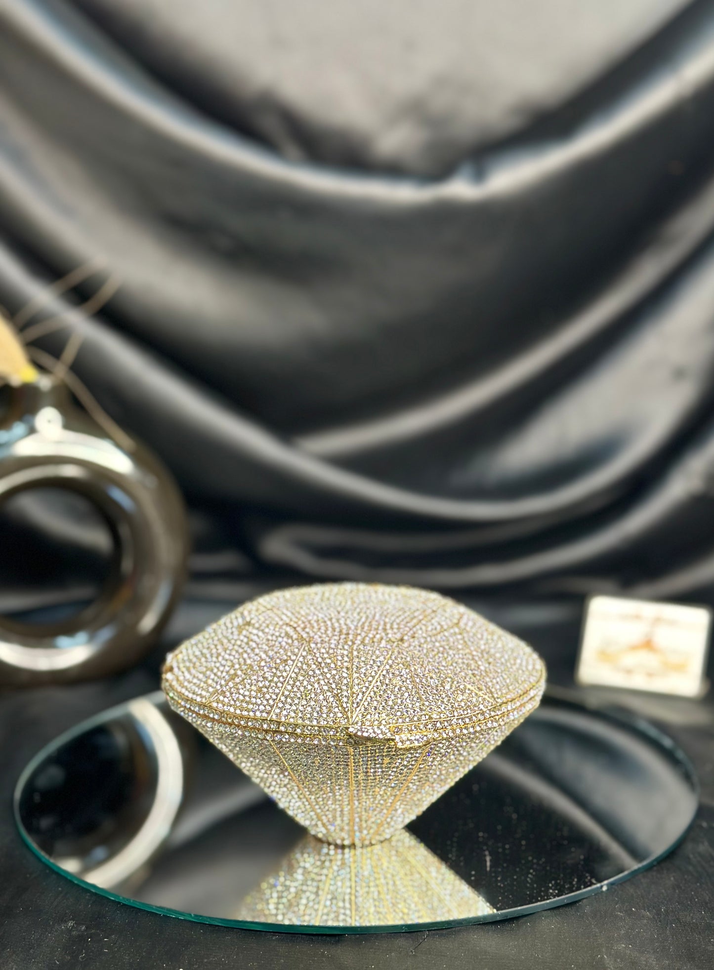 Diamond Crystal Clutch - Gold