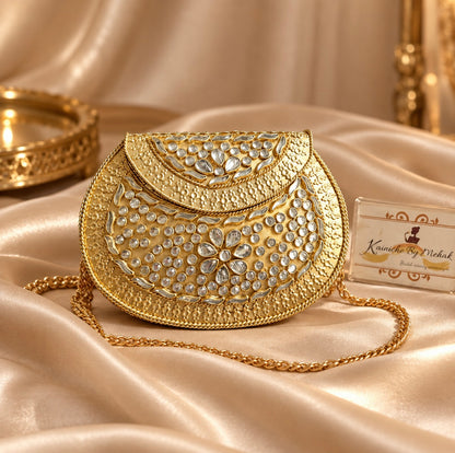 Nagma Kundan Clutch