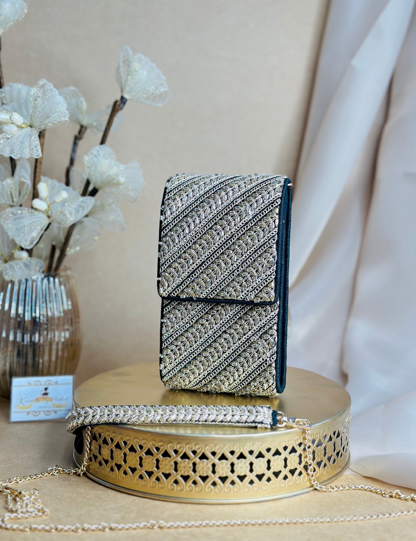Ghazal Mobile Sling