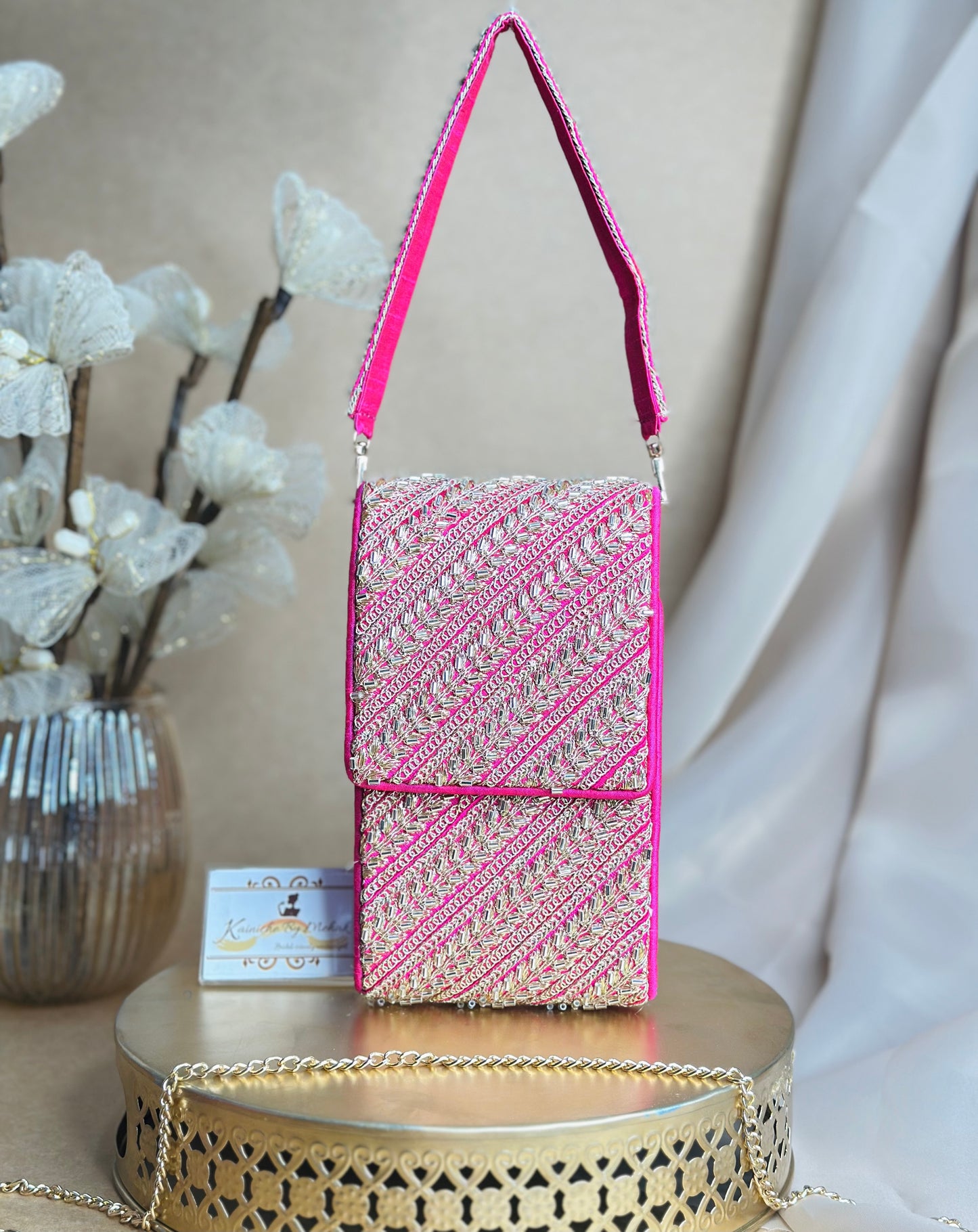Ghazal Mobile Sling