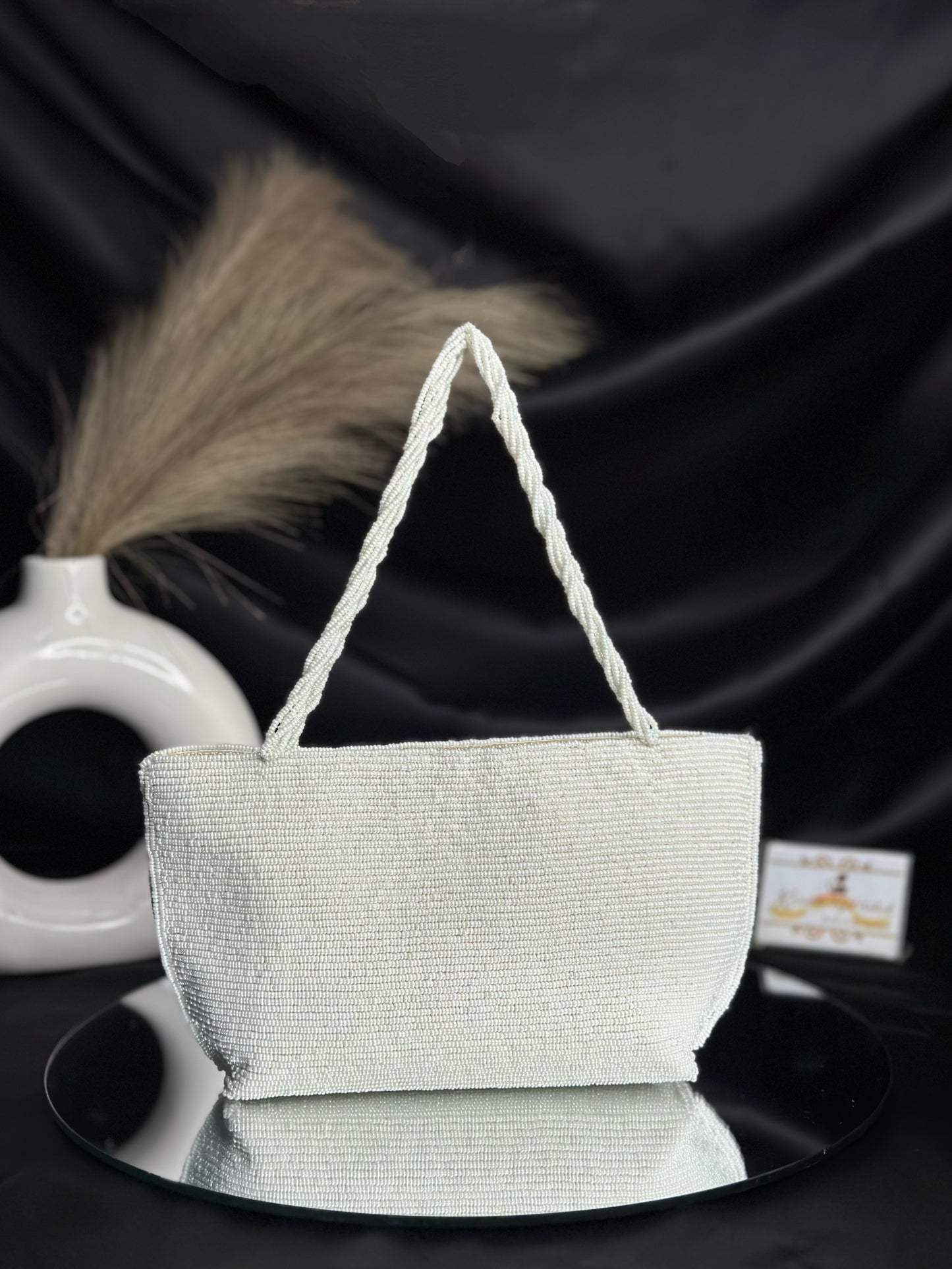 Aitbaar Bag