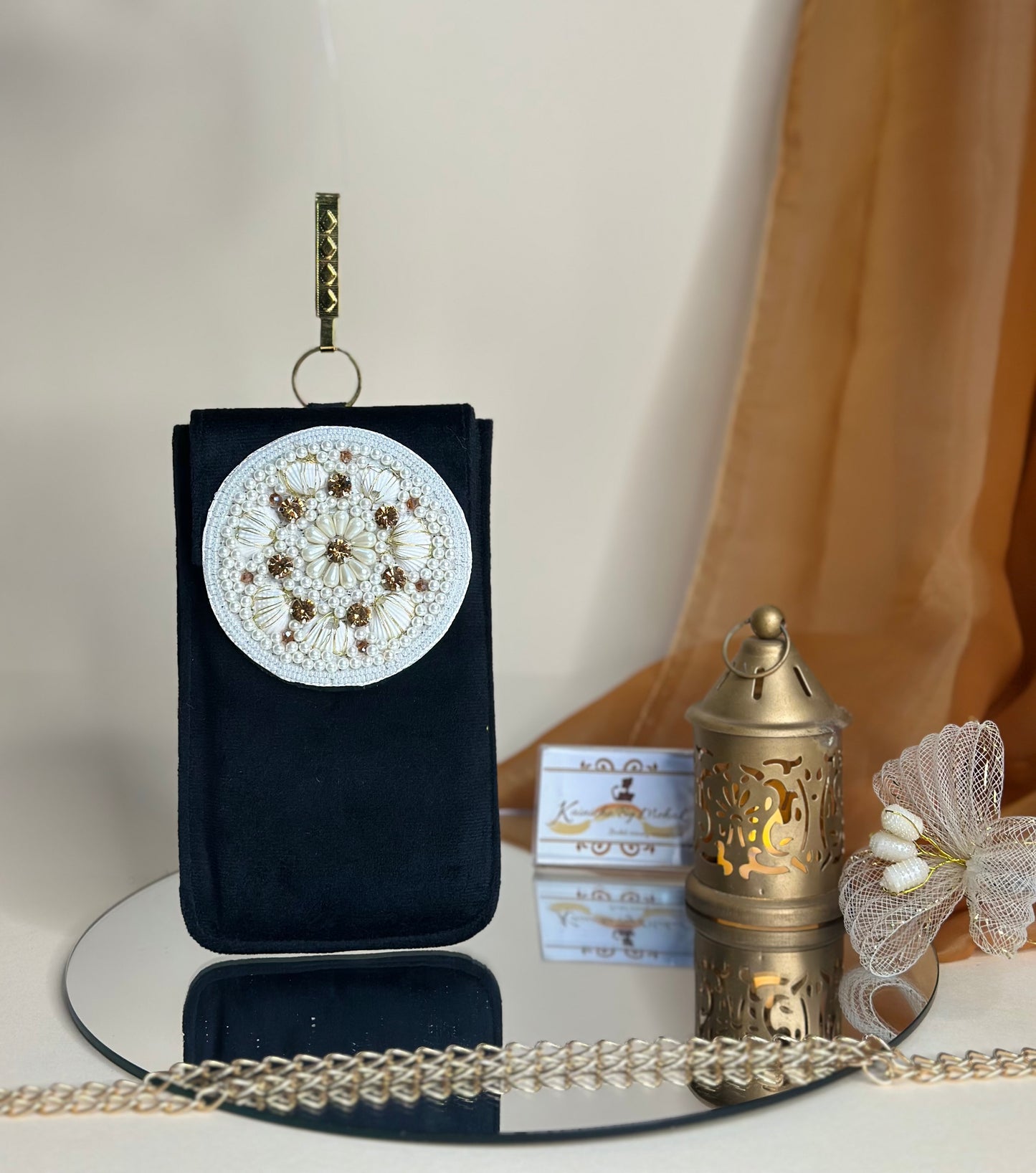 Moon Mobile Sling