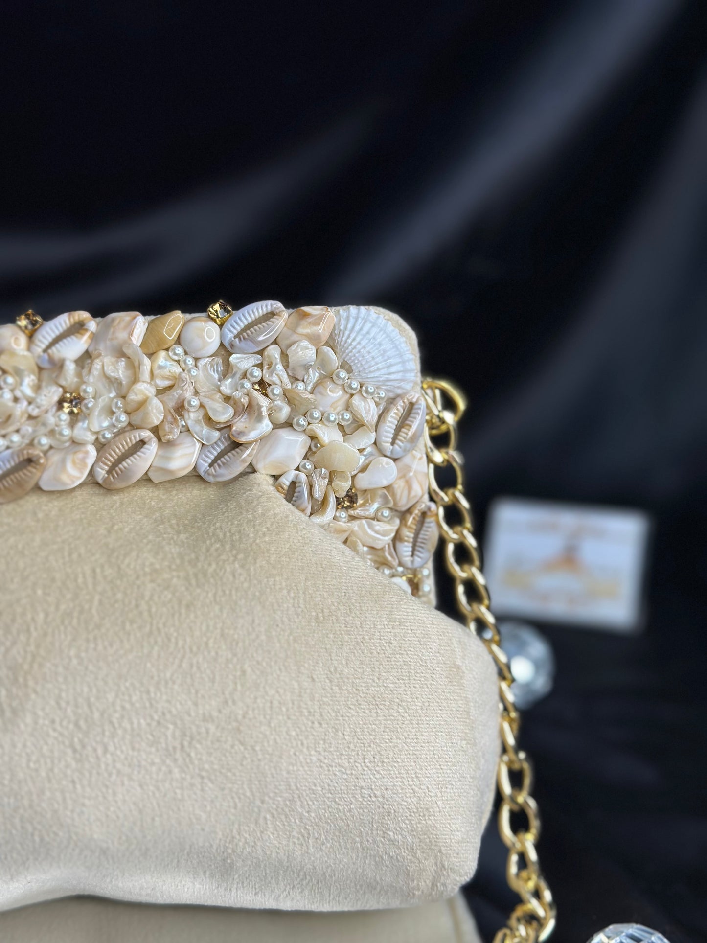 Cipia Sling Bag