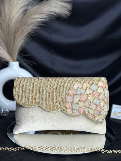 Noor Flap Bag