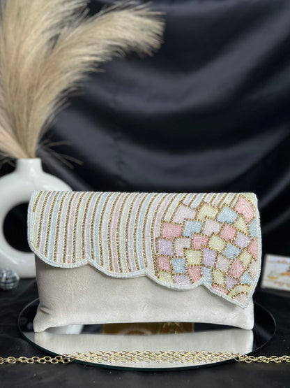 Noor Flap Bag
