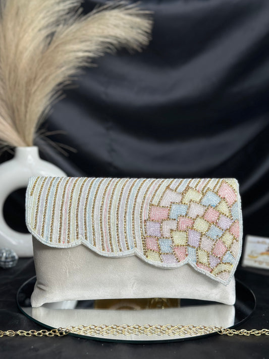 Noor Flap Bag