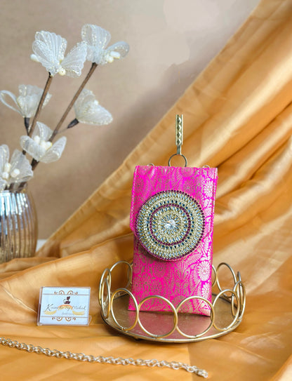 Mehrunissa Mobile Sling