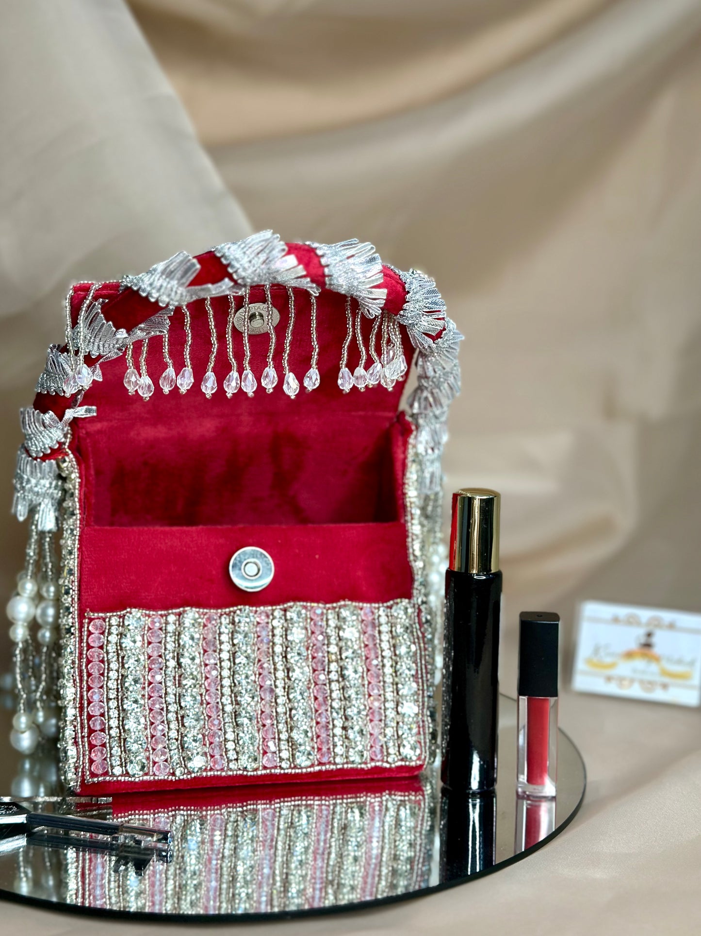 Trigon Pearl Bag