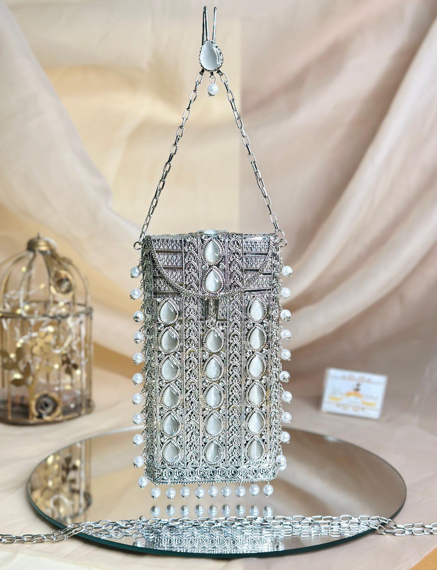 Izra Mobile Sling